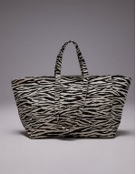 large zebra tote bag in black