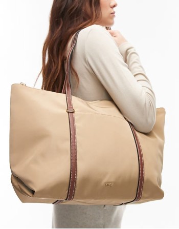 classic tote bag with contrast handles in tan
