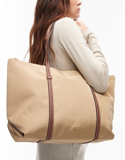 classic tote bag with contrast handles in tan