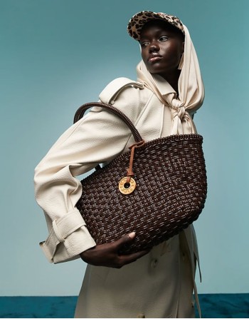 plaited shopper bag in chocolate