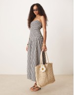 Raffia daisy shopper bag in neutral